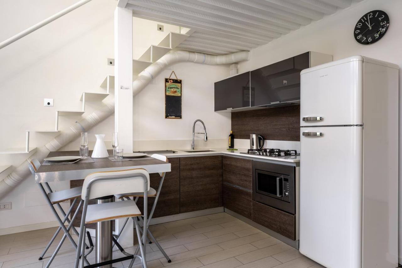 דירות מילאנו Elegant Loft With Balcony! מראה חיצוני תמונה