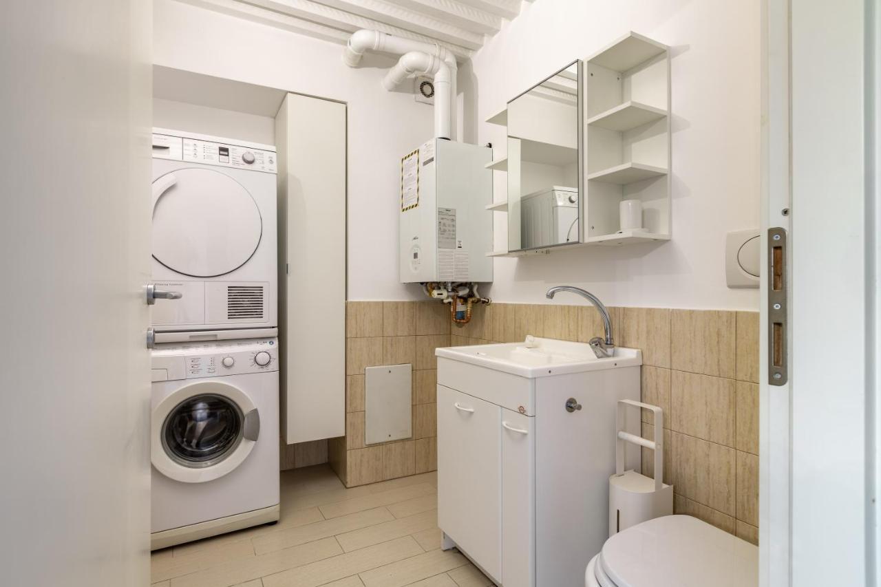 דירות מילאנו Elegant Loft With Balcony! מראה חיצוני תמונה